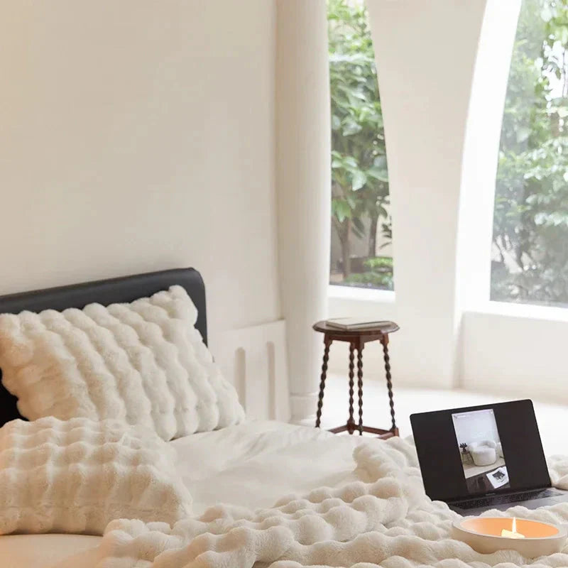 Faux Fur Throw Blanket
