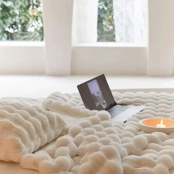 Faux Fur Throw Blanket