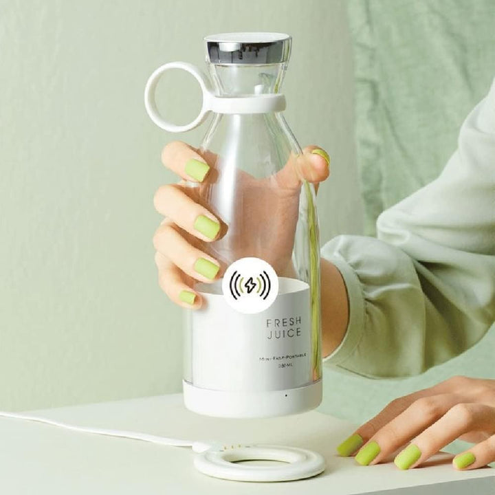 Portable Blender USB Rechargeable Personal Mixer Smoothie Maker